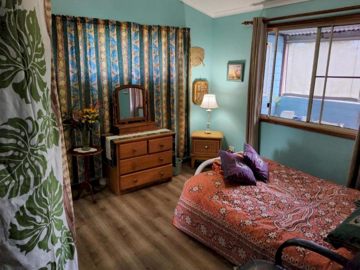 Weary Travellers Short Stop Homestay